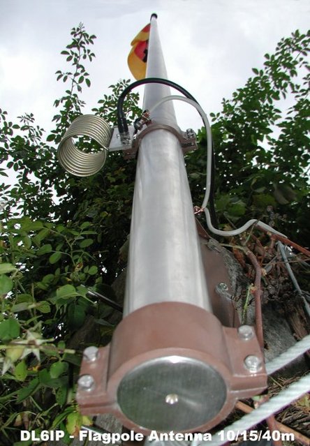 DL6IP%20Flagpole%20Antenna%2010-15-40m%20-%2003.jpg