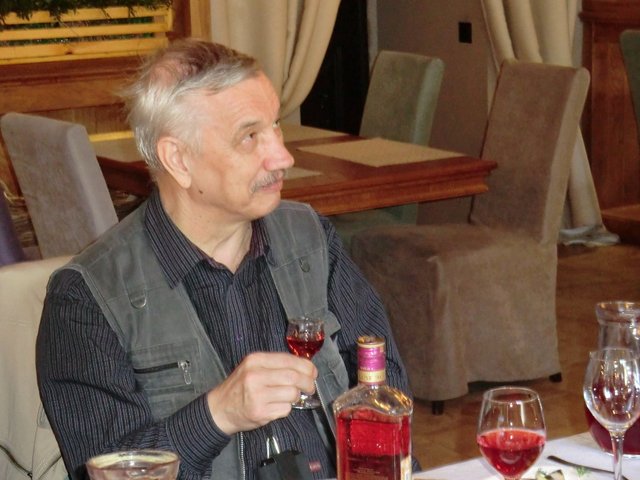 063m.JPG