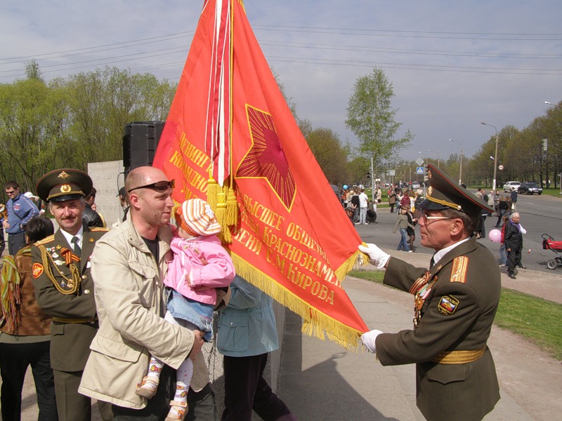 0_3a2af_63e6a83_XL.jpg