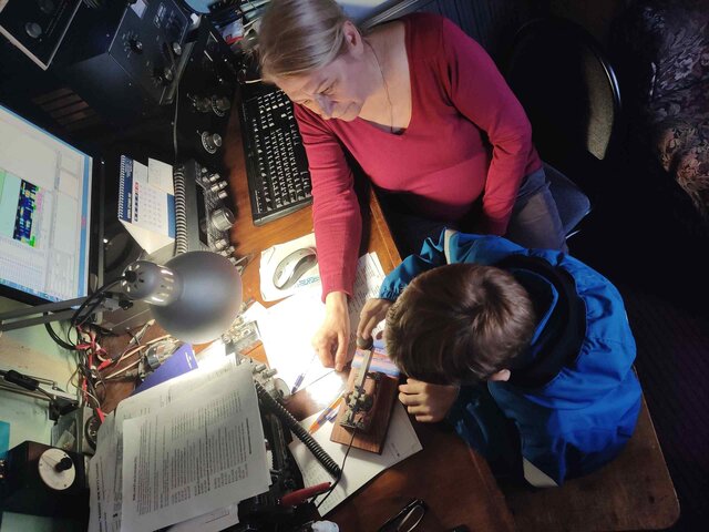 krasin_bug_cw_key_morse_code_krenkel_style.jpg
