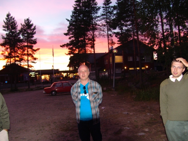 3908259vzz.jpg