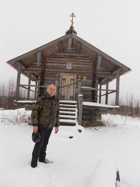 Часовня в деревне..JPG